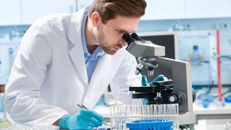 dijagnoza ljudskih parazita pod mikroskopom